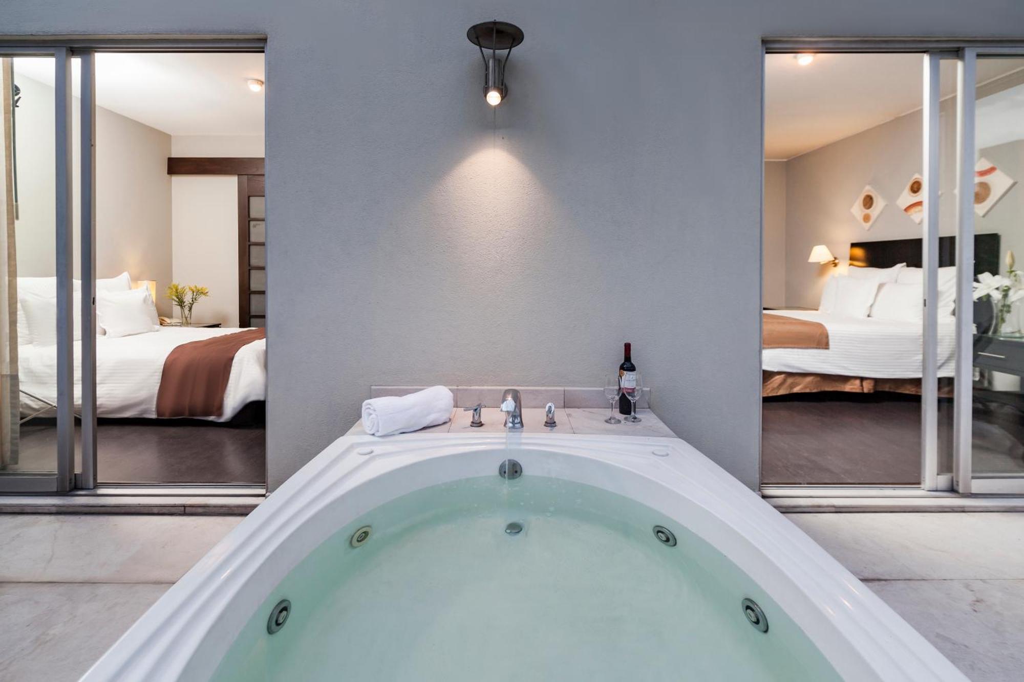 Suites Giorgio Mexico By Eksteriør billede